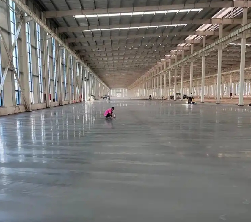 金剛砂地坪漆施工